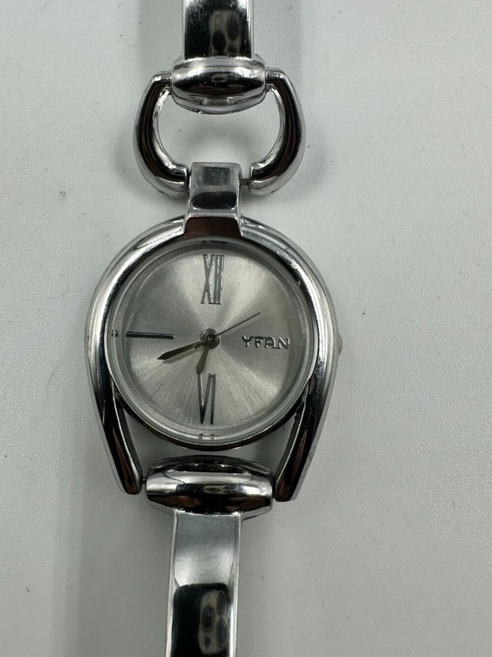 3/$30 YFan Watch Women Silver Tone Horsebit Style Dial New Battery 7.5 "
